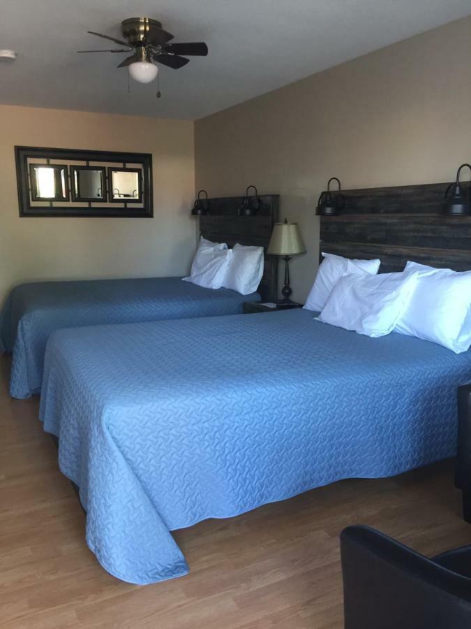 Kacee'S Northern Suites 포트 넬슨 외부 사진